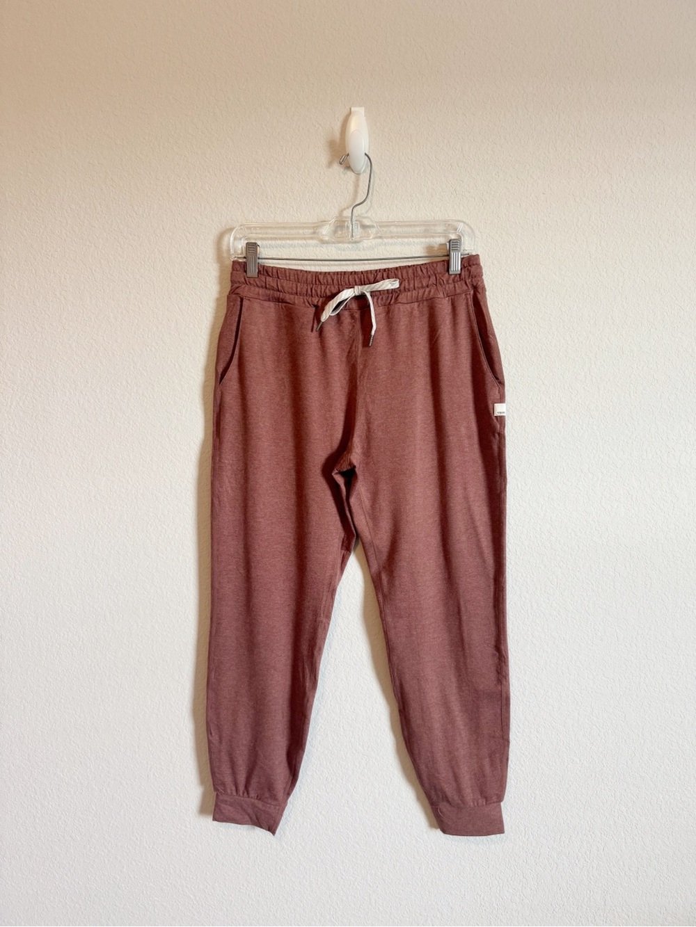 Vuori Women's Heather Terracota Performance Jogger Pants Size Small
